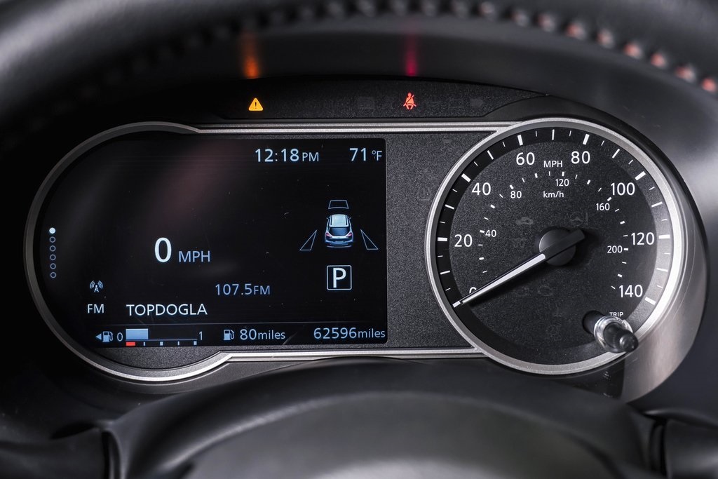 2019 Nissan Kicks SR photo 20