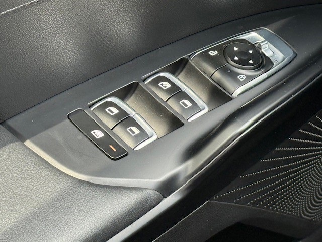 2023 Kia K5 LXS photo 29