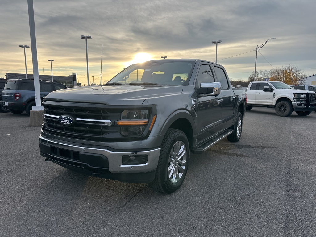 2025 Ford F-150 XLT's photo