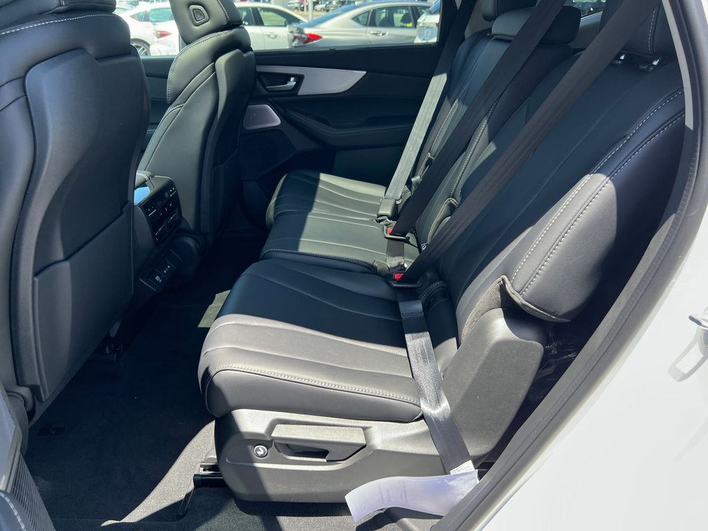 2025 Acura MDX SH-AWD Technology photo 21