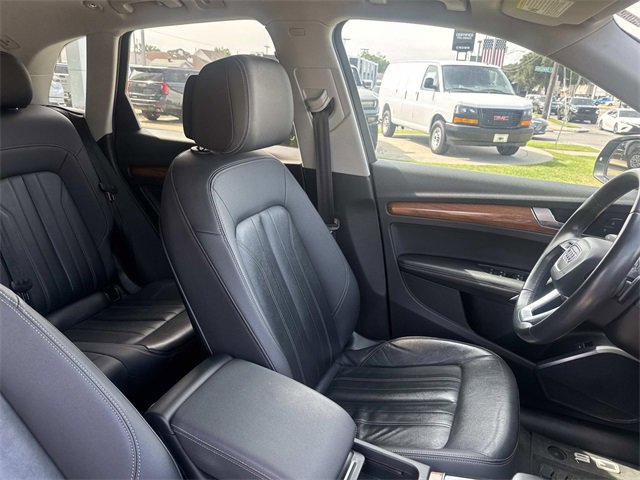 2021 Audi Q5 Premium Plus photo 8