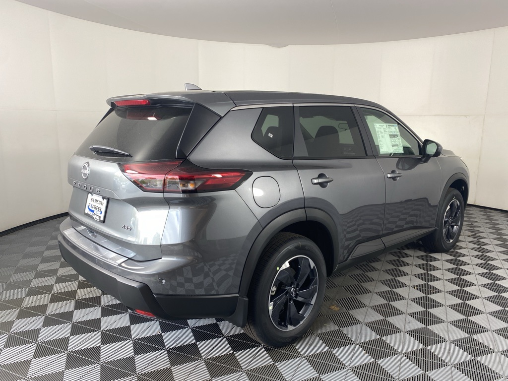 2026 Nissan Rogue SV photo 7