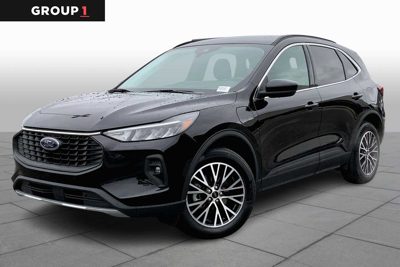 2025 Ford Escape PHEV's photo