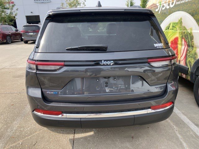 2022 Jeep Cherokee Limited 4xe photo 4