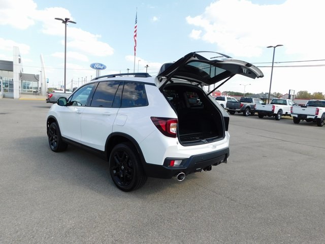 2025 Honda Passport Black Edition photo 23