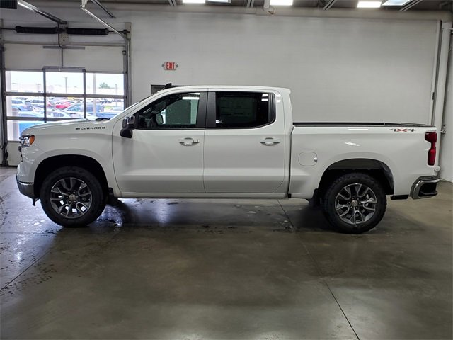 2025 Chevrolet Silverado 1500 LT photo 7