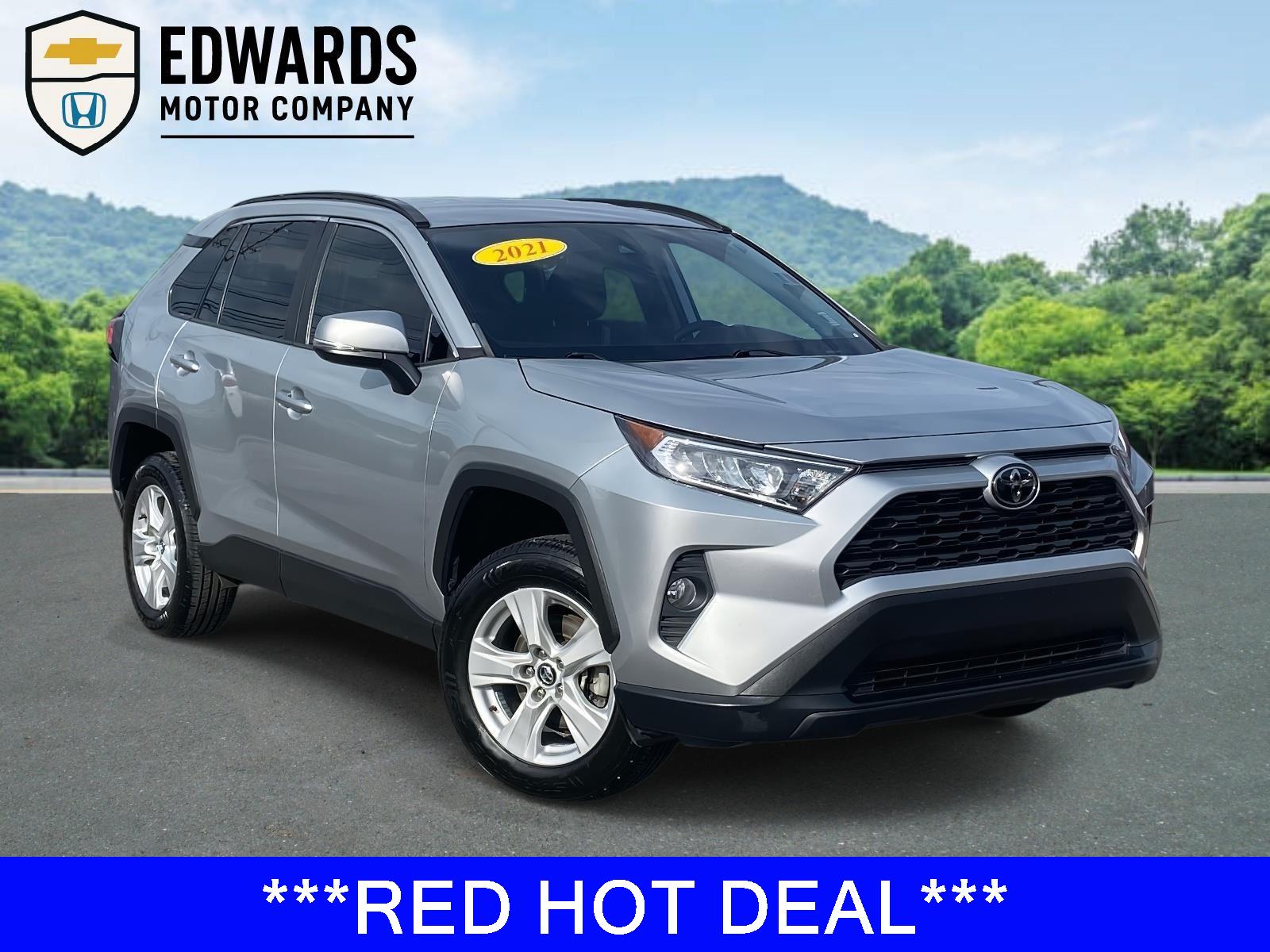 2021 Toyota RAV4 XLE