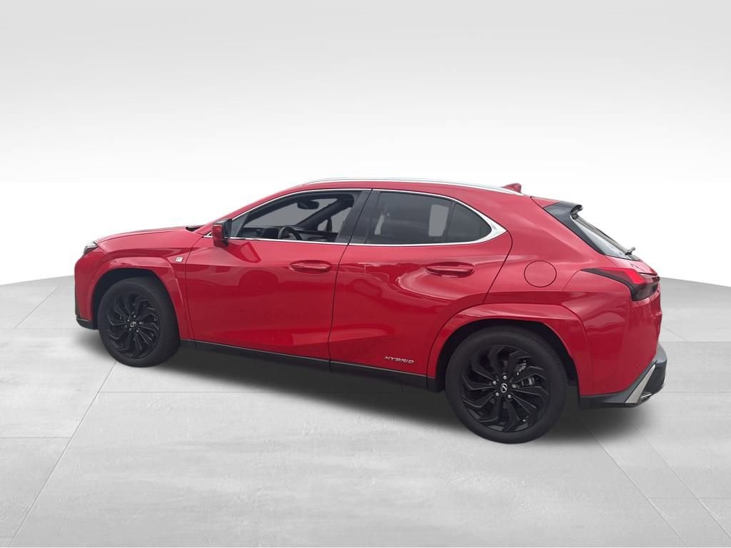 2022 Lexus UX 250h F SPORT photo 18
