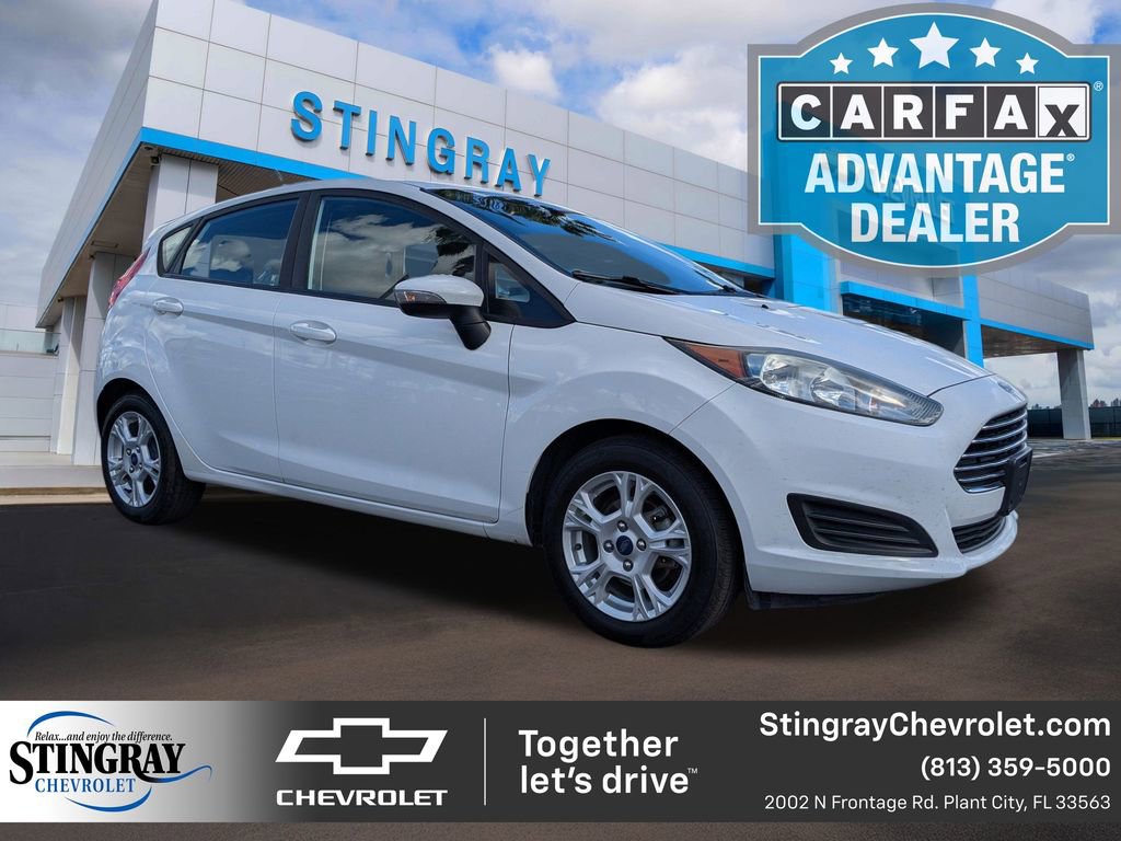 2015 Ford Fiesta SE's photo