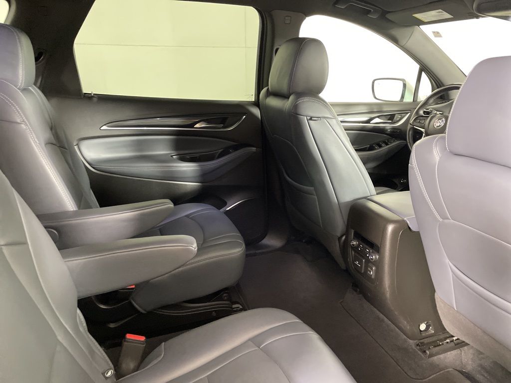 2024 Buick Enclave Premium photo 13