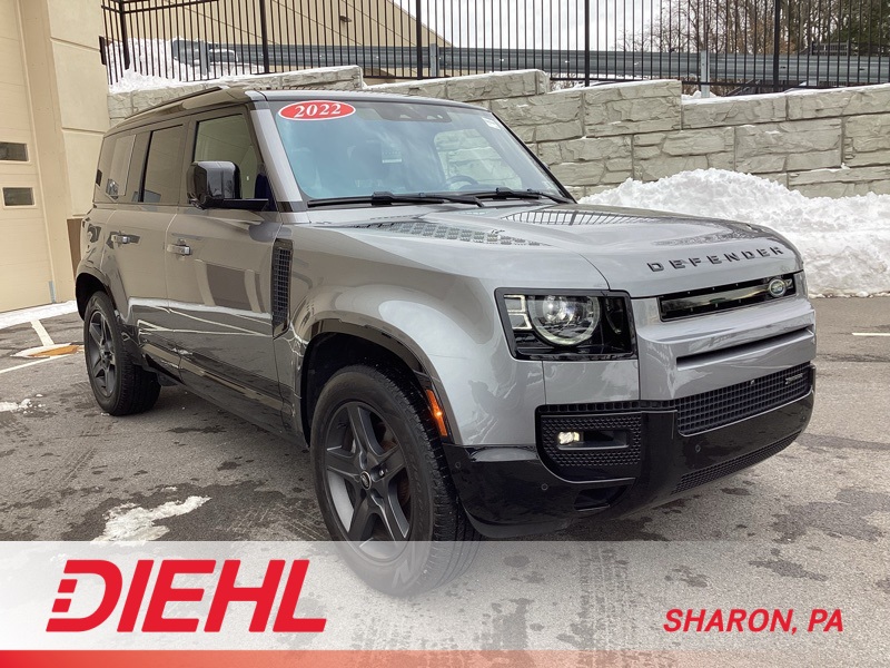 2022 Land Rover Defender X-Dynamic SE's photo