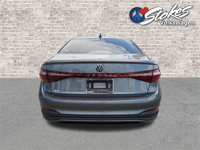 2025 Volkswagen Jetta 1.5T Sport photo 4