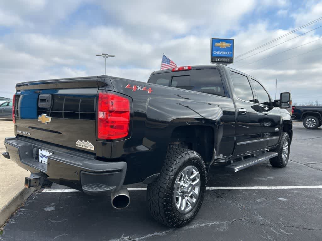 2019 Chevrolet Silverado 3500HD High Country photo 13
