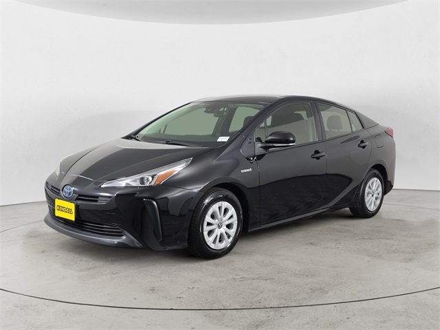 2019 Toyota Prius XLE