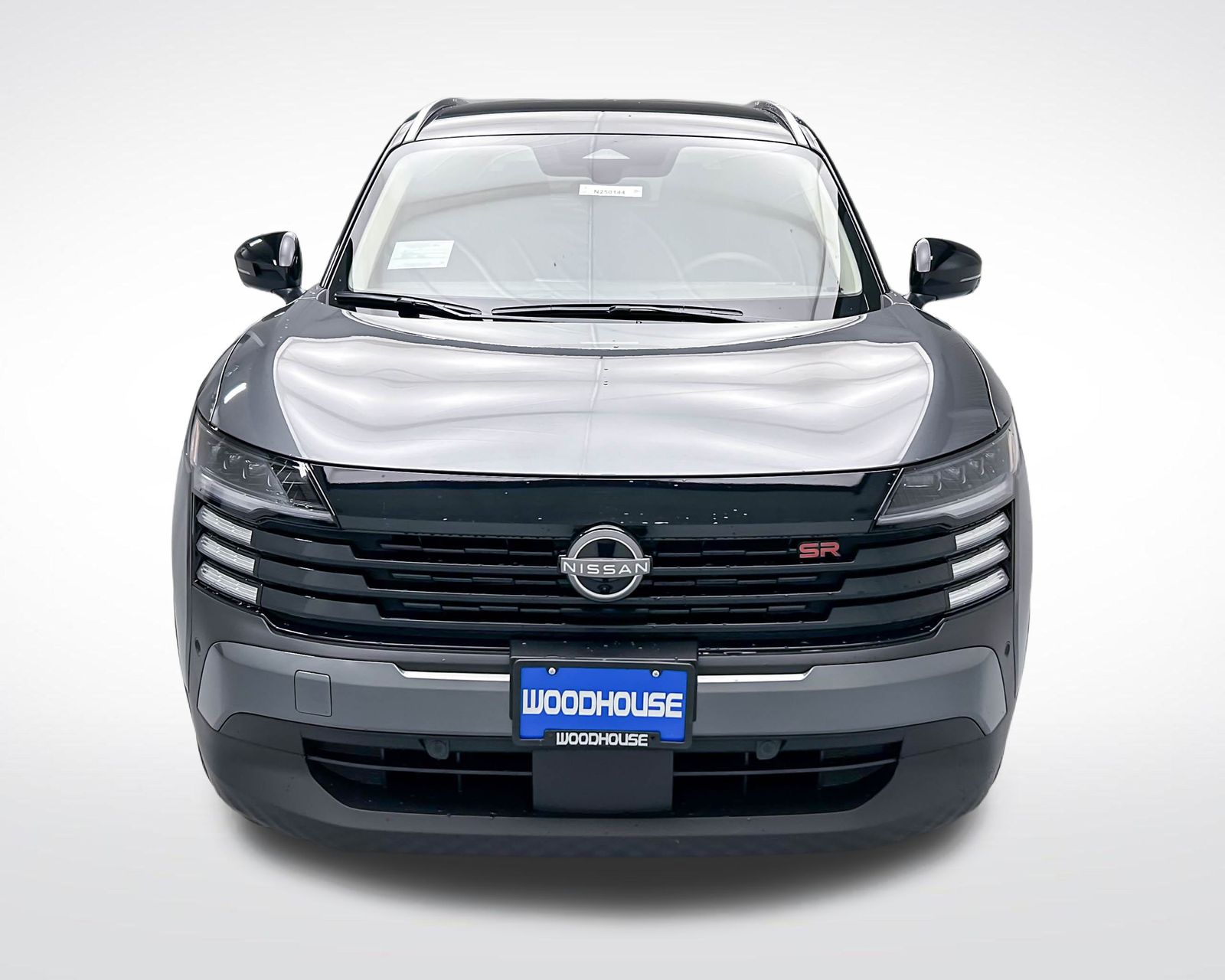 2025 Nissan Kicks SR photo 2