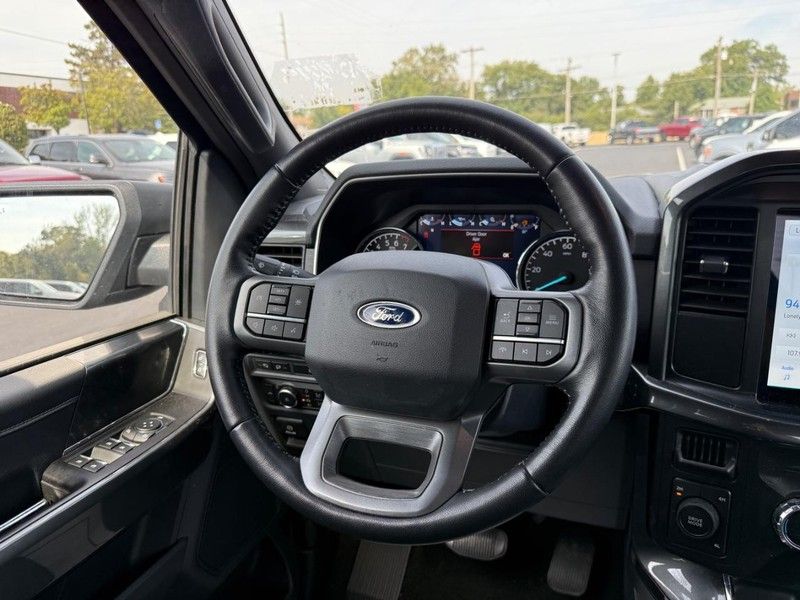 2022 Ford F-150 XLT photo 12