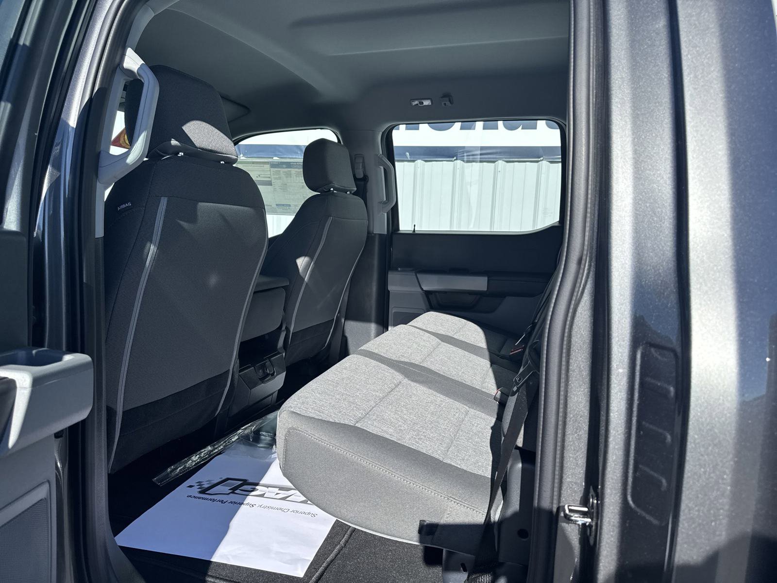 2025 Ford F-250 XL photo 9