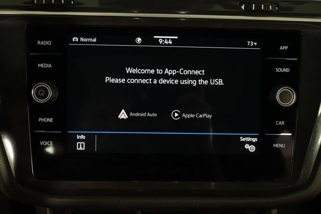 2024 Volkswagen Tiguan SE Wolfsburg Edition photo 6