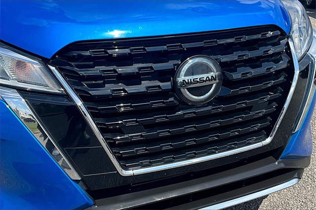 2022 Nissan Kicks S photo 30