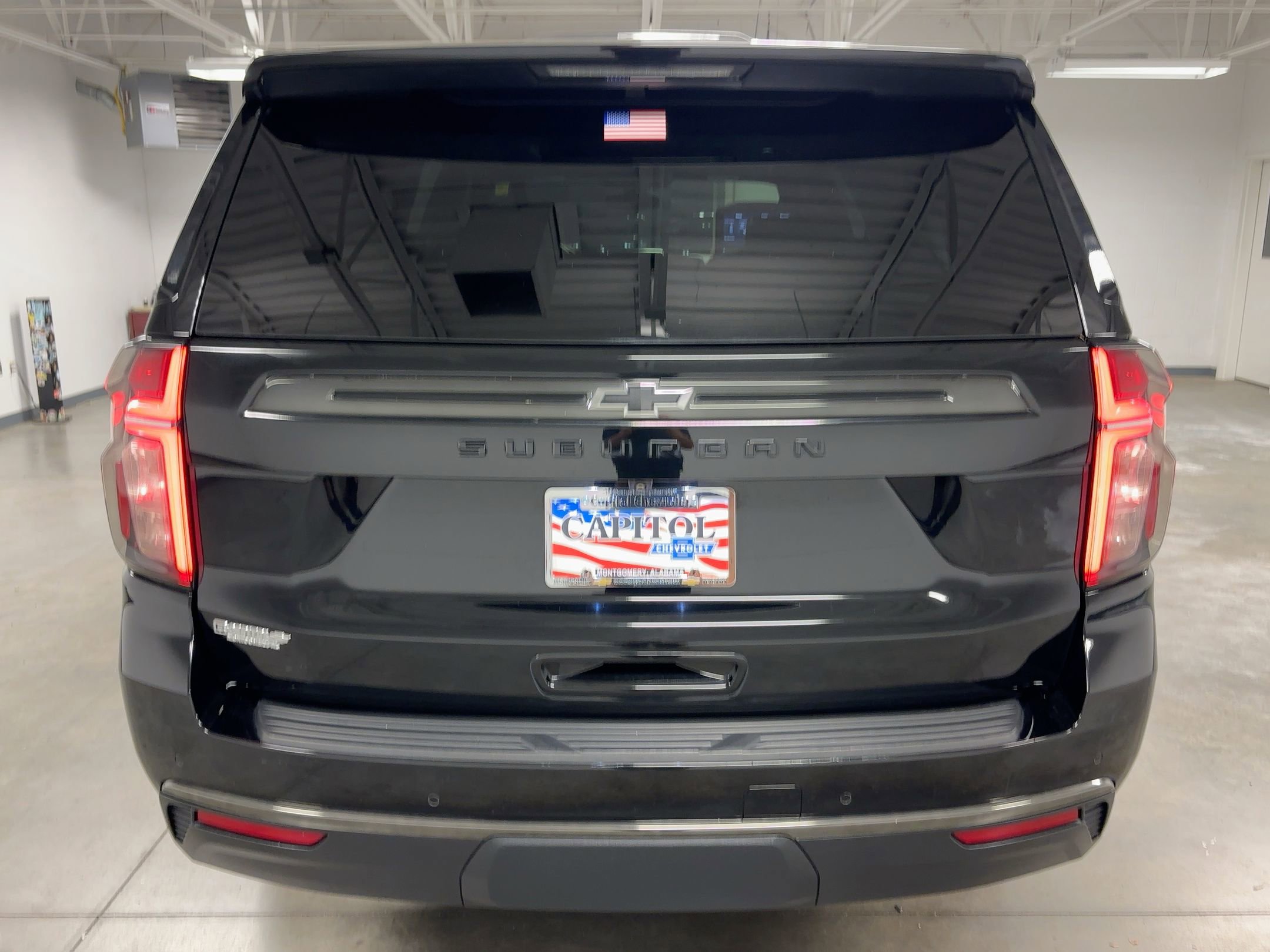 2021 Chevrolet Suburban Z71 photo 7
