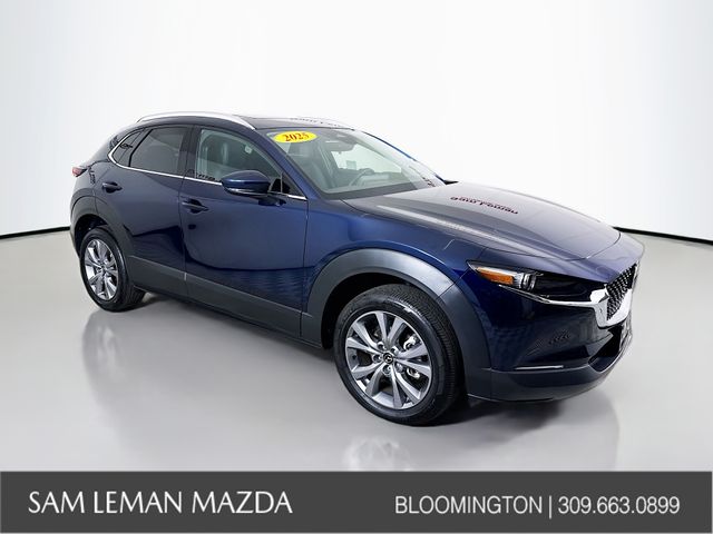 2025 Mazda CX-30 Premium's photo