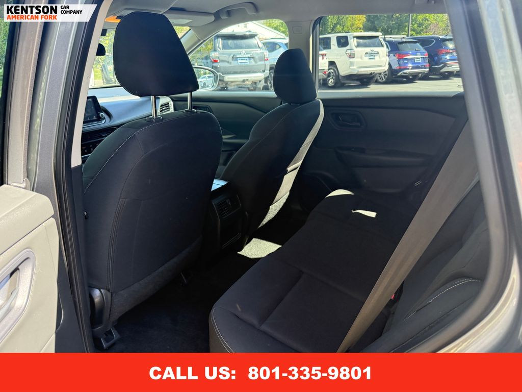 2024 Nissan Rogue S photo 30