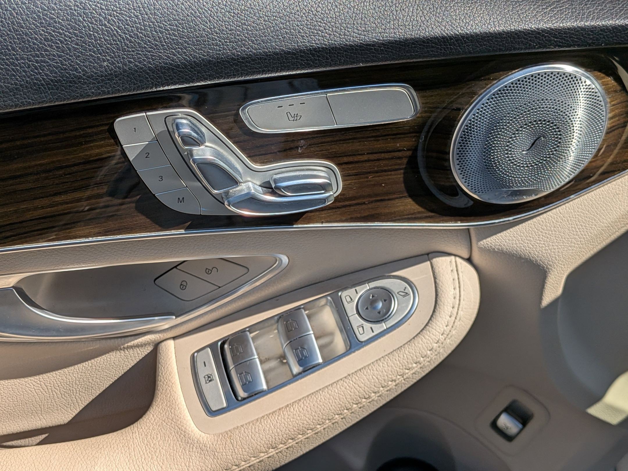 2017 Mercedes Benz C 300 4MATIC photo 10