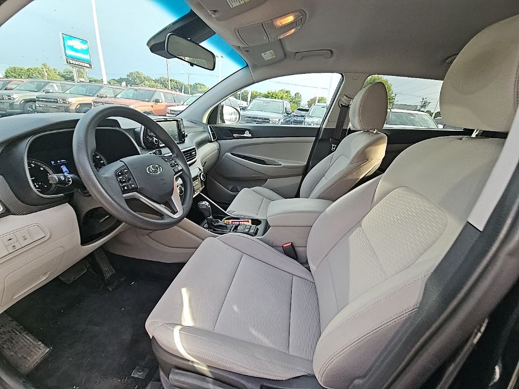 2021 Hyundai Tucson SE photo 8