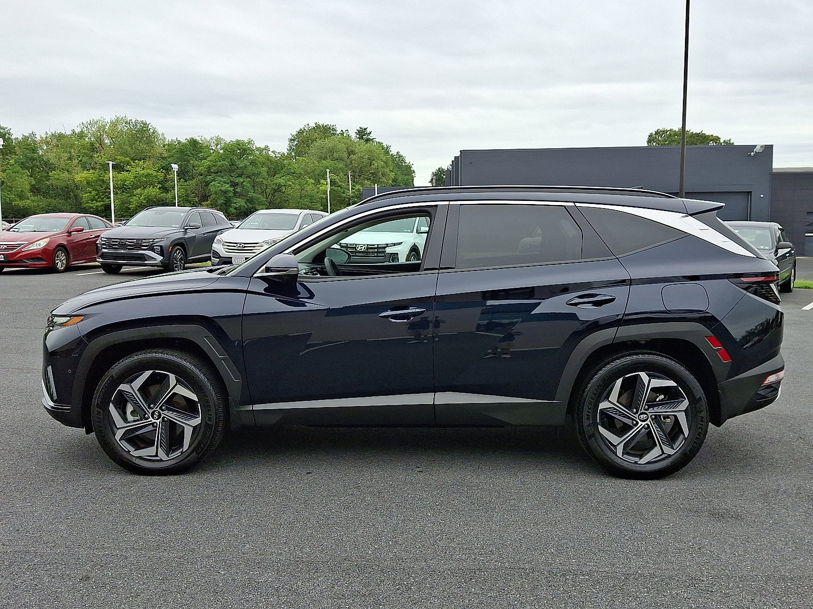 2024 Hyundai Tucson Plug-in Hybrid Limited photo 4