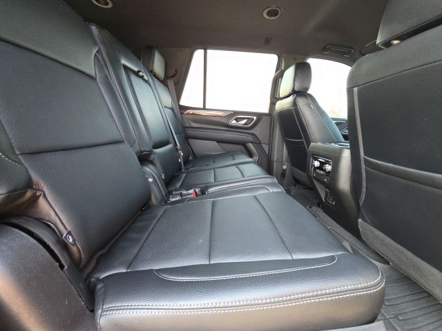 2022 Gmc Yukon SLE photo 12