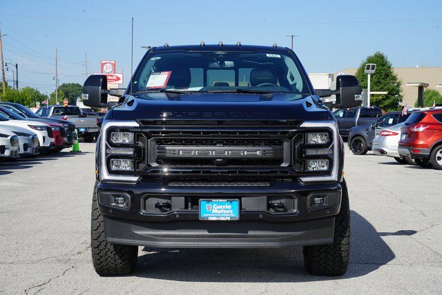 2025 FORD F-250 - Image 24