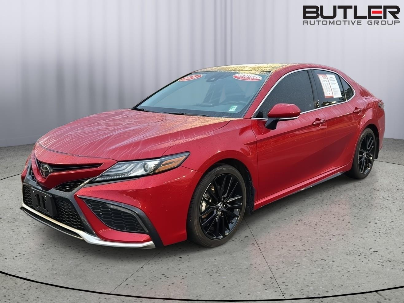 2024 Toyota Camry XSE's photo