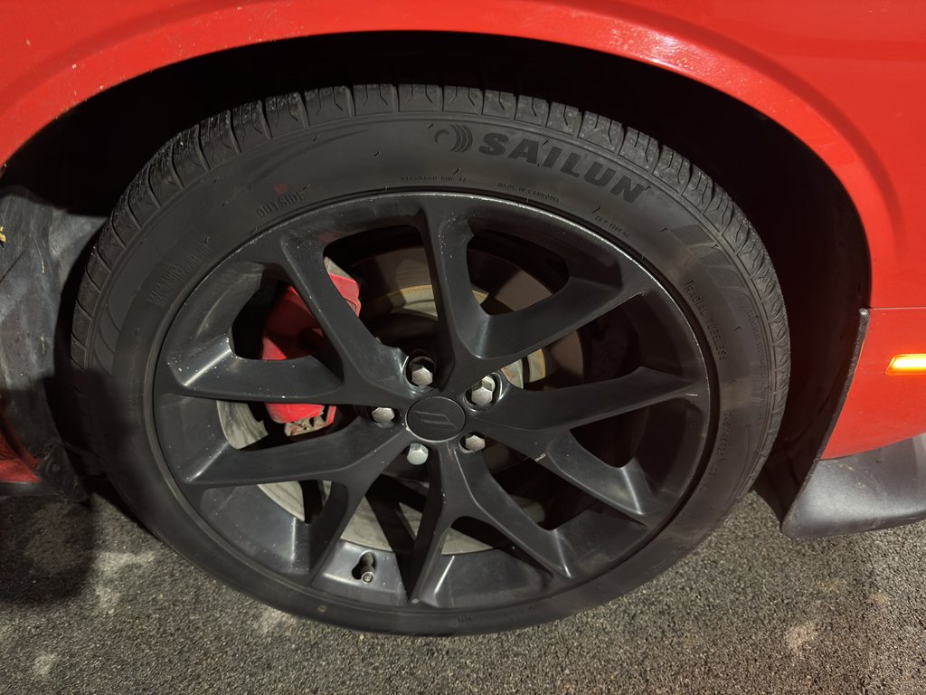 2020 Dodge Challenger GT photo 3