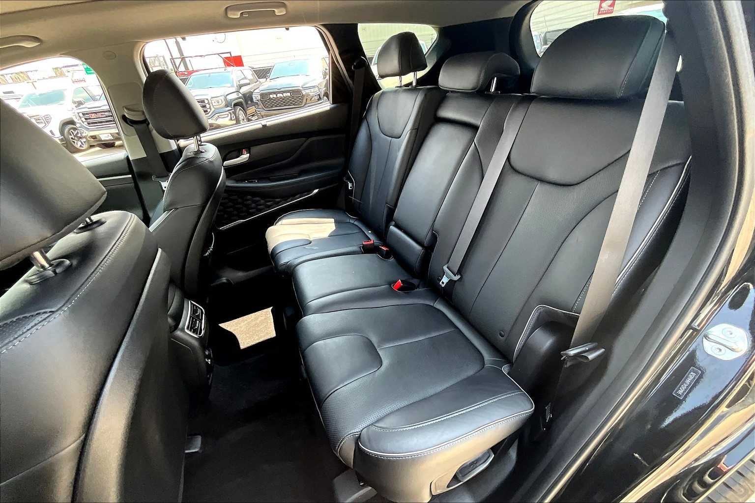 2022 Hyundai Santa Fe Limited Sport photo 20