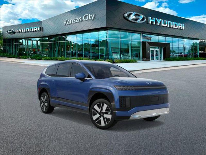 2026 Hyundai Ioniq SEL photo 2