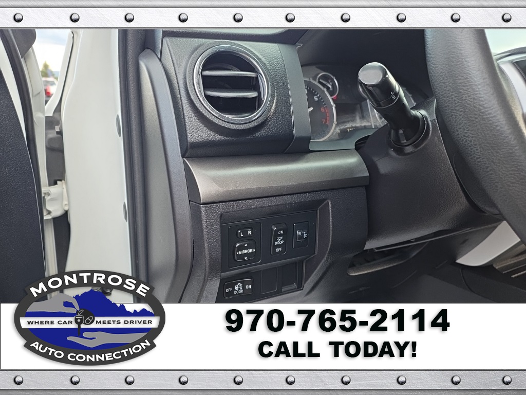 2014 Toyota Tundra SR5 photo 17