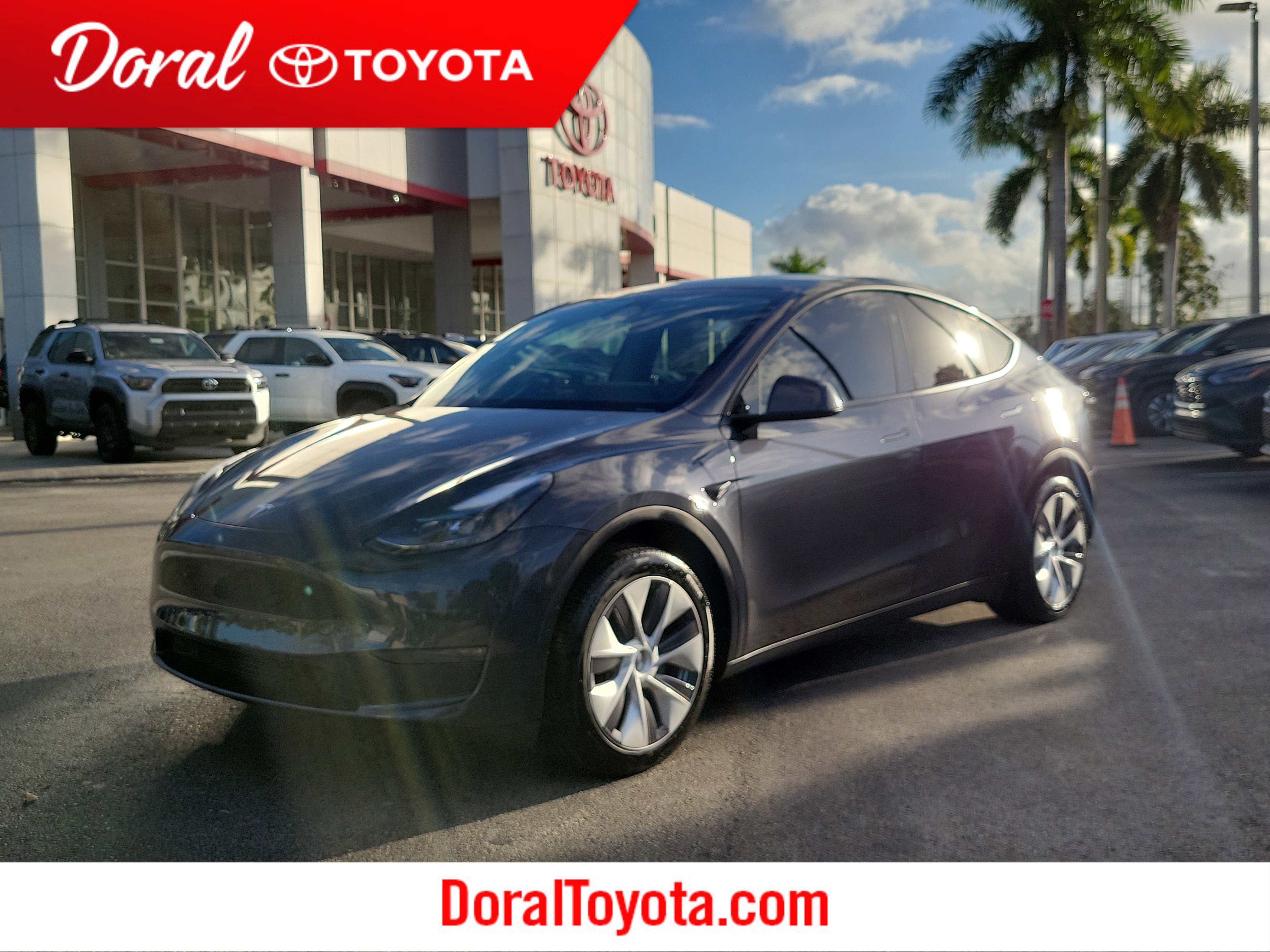 2024 Tesla Model Y Long Range's photo