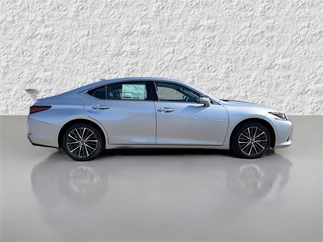 2025 Lexus ES 350 photo 2
