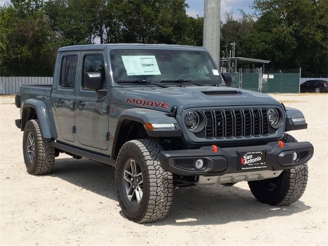2025 Jeep Gladiator Mojave photo 2