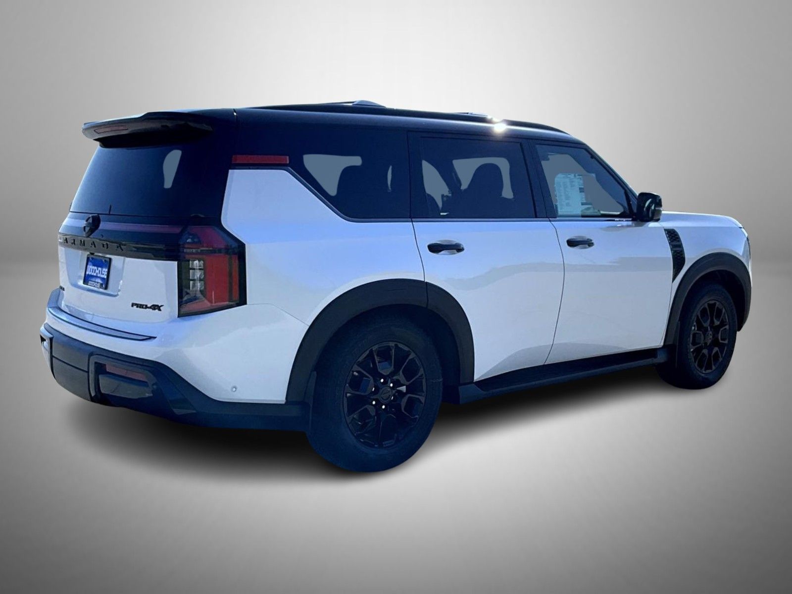 2026 Nissan Armada photo 3