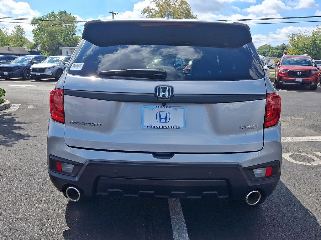 2023 Honda Passport EX-L photo 4