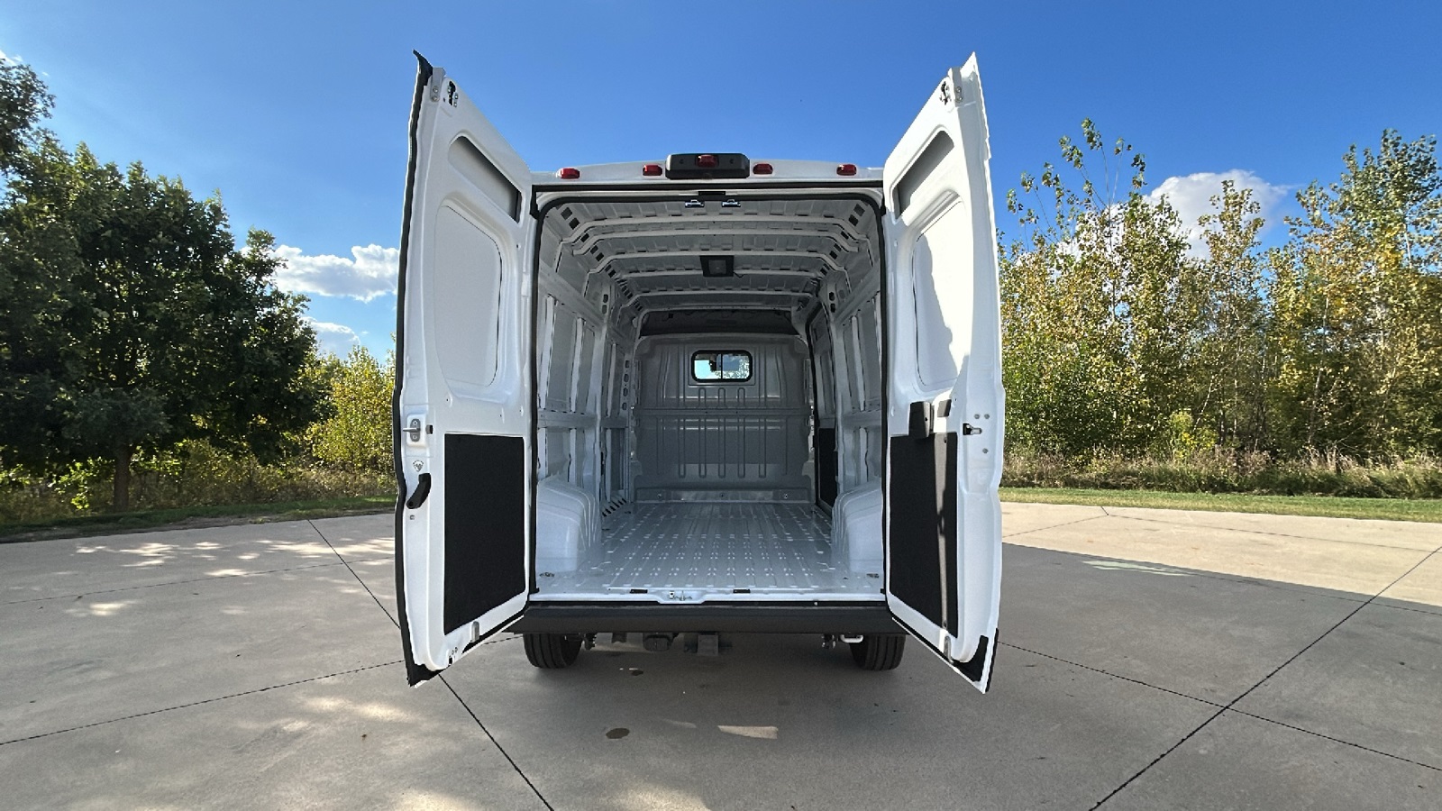 2026 Ram ProMaster 2500 photo 10