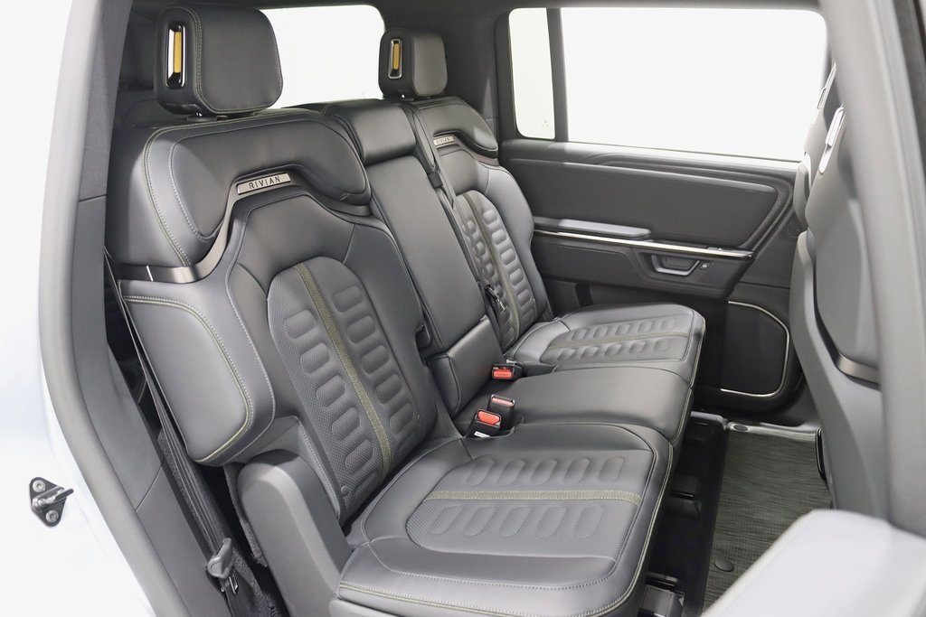 2025 Rivian R1S Adventure photo 23