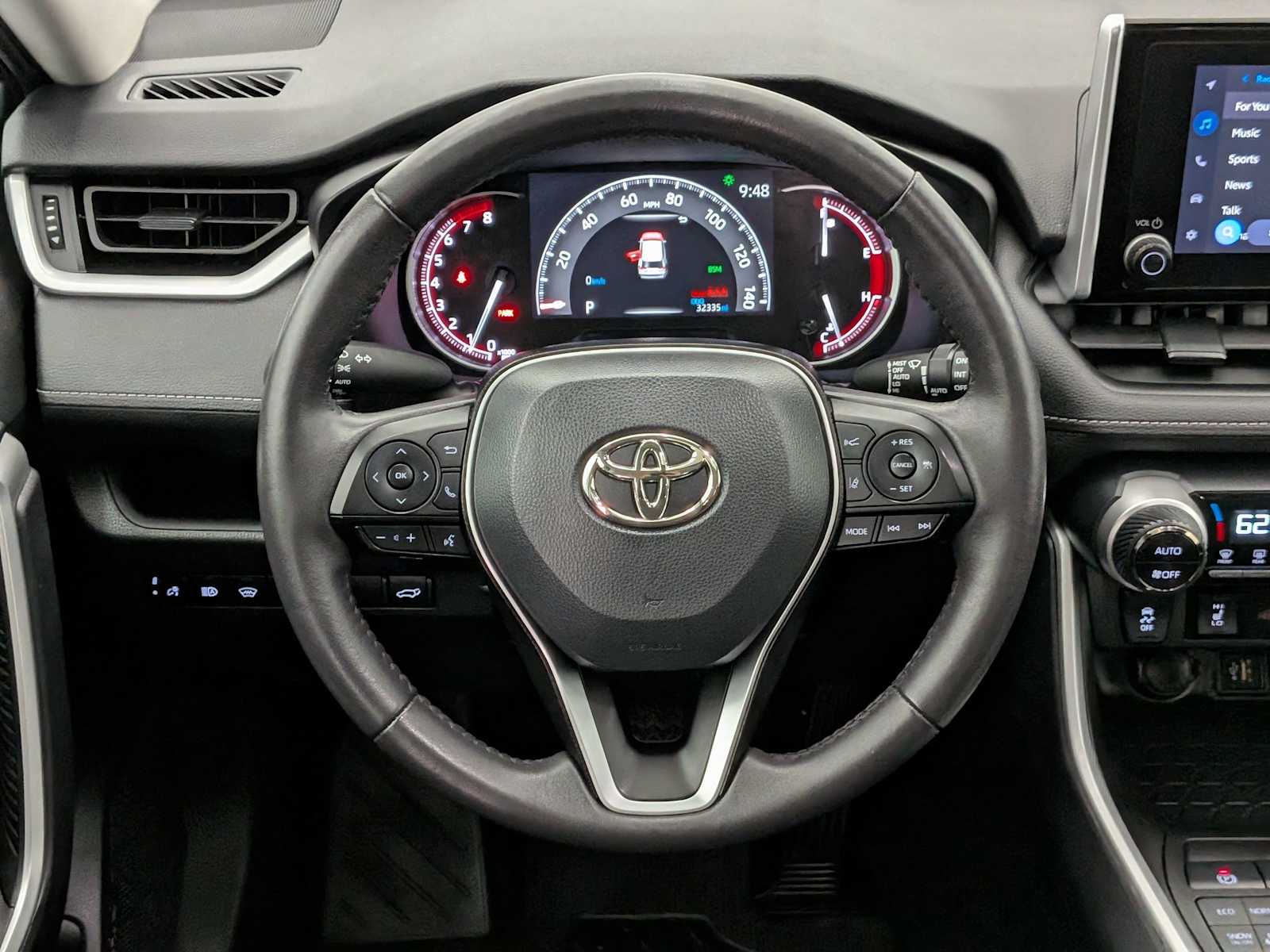 2023 Toyota RAV4 XLE photo 19