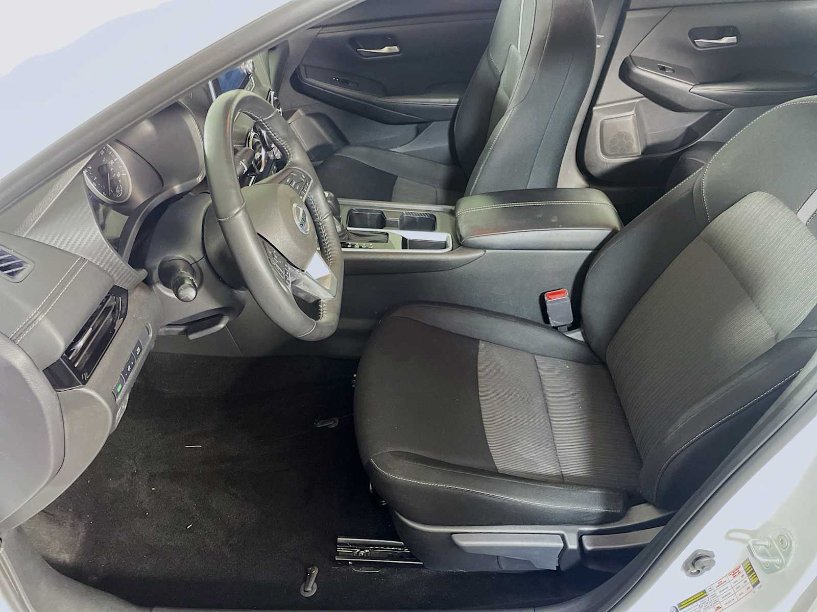 2023 Nissan Sentra SV photo 18