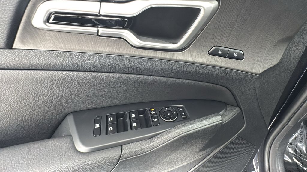 2026 Kia Sportage X-Line photo 19