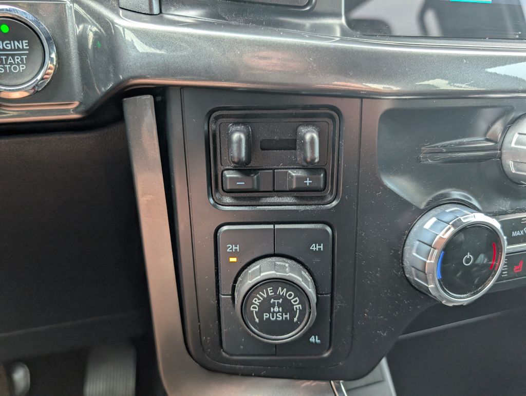 2023 Ford F-150 XLT photo 16