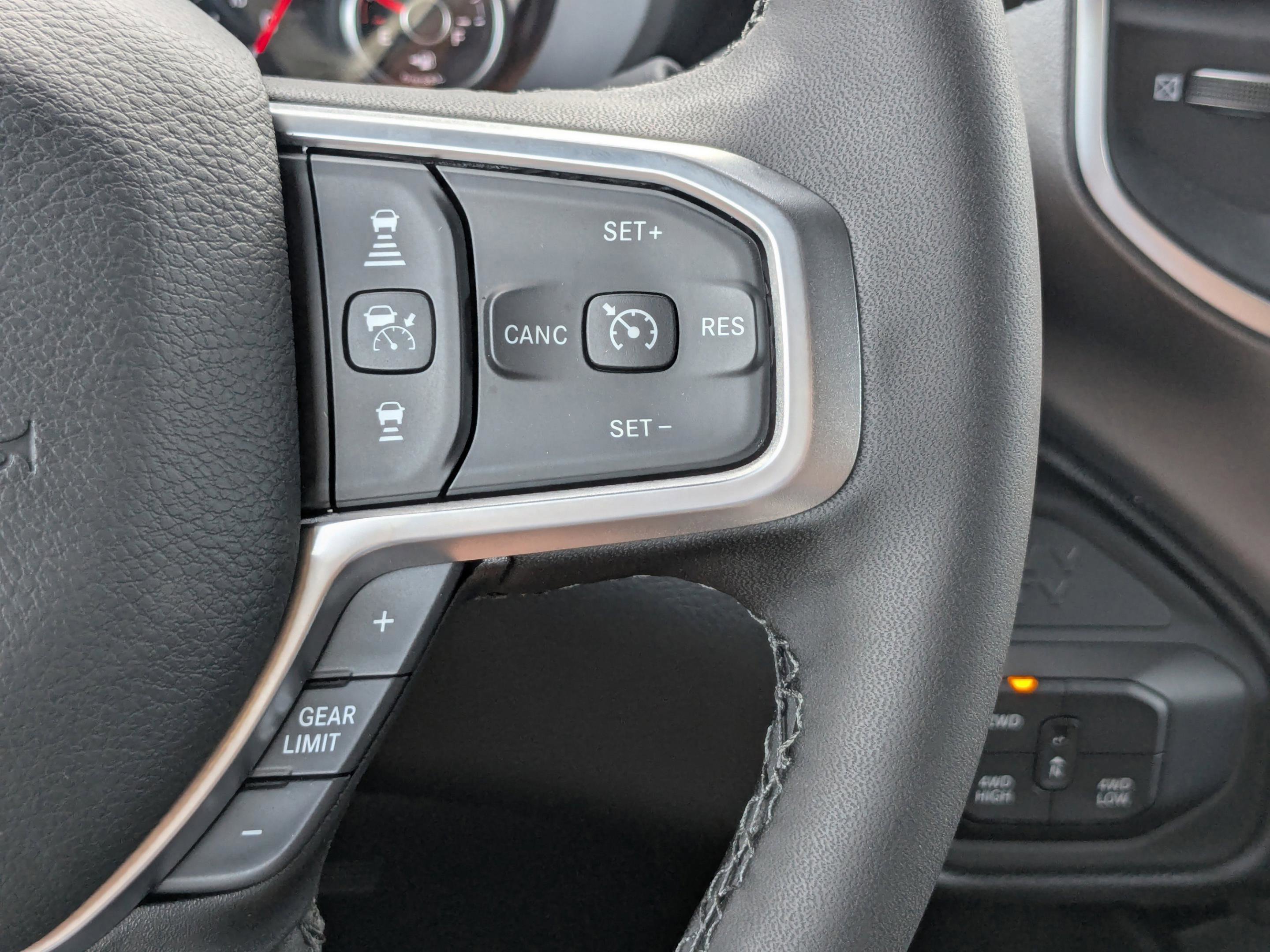 2025 Ram 3500 Big Horn photo 26