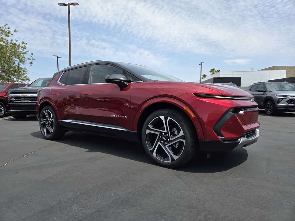 2025 Chevrolet Equinox EV LT's photo