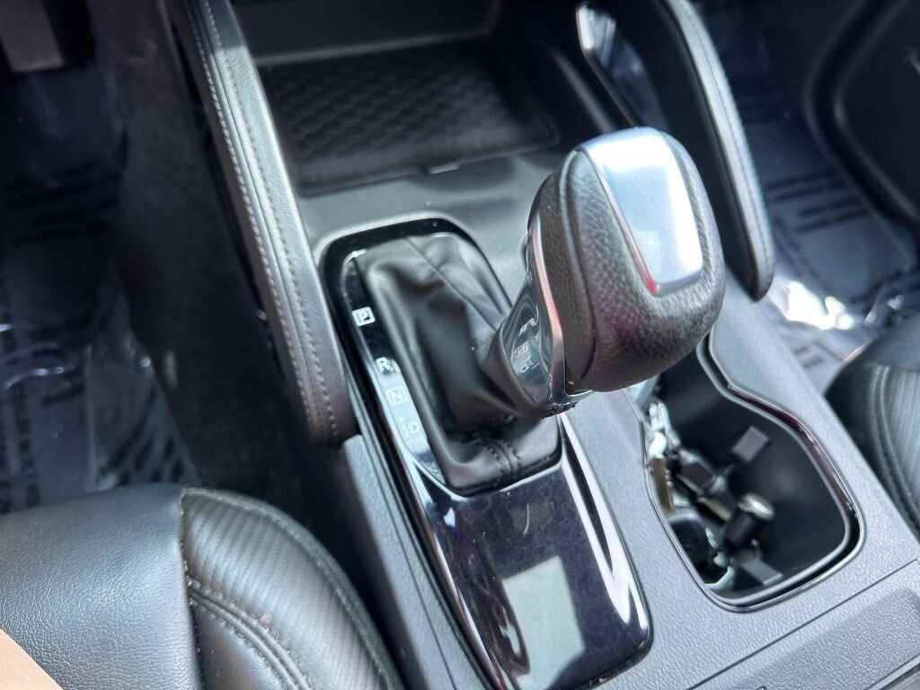 2022 Nissan Frontier S PRO-4X photo 28
